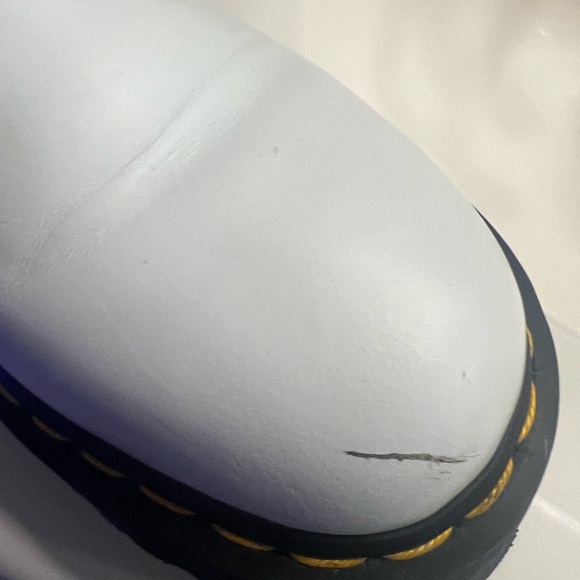 Doc Martin  boots. - Picture 5 of 8